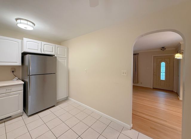2905 31st Avenue, Rock Island, IL 61201