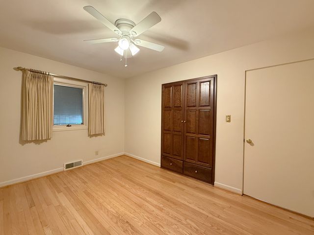 2905 31st Avenue, Rock Island, IL 61201