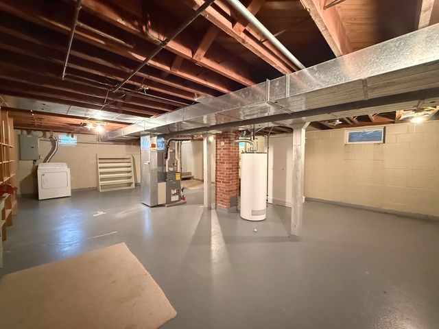 2905 31st Avenue, Rock Island, IL 61201