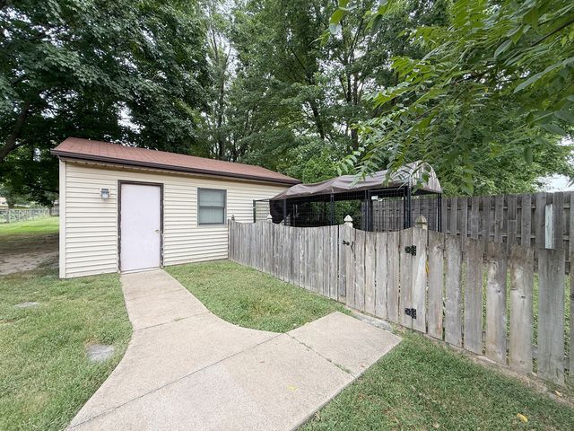 2905 31st Avenue, Rock Island, IL 61201