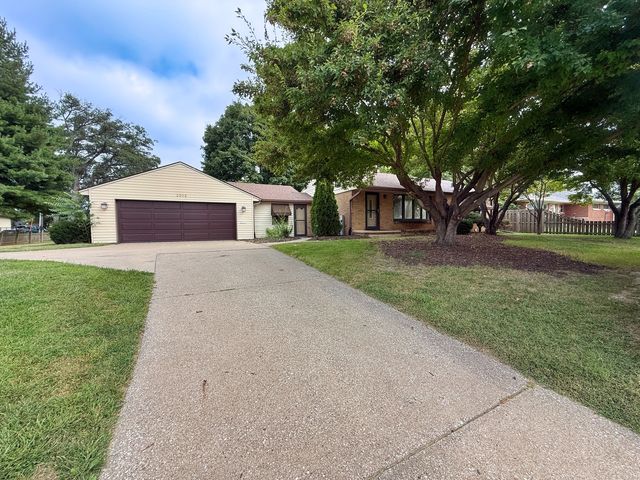 2905 31st Avenue, Rock Island, IL 61201
