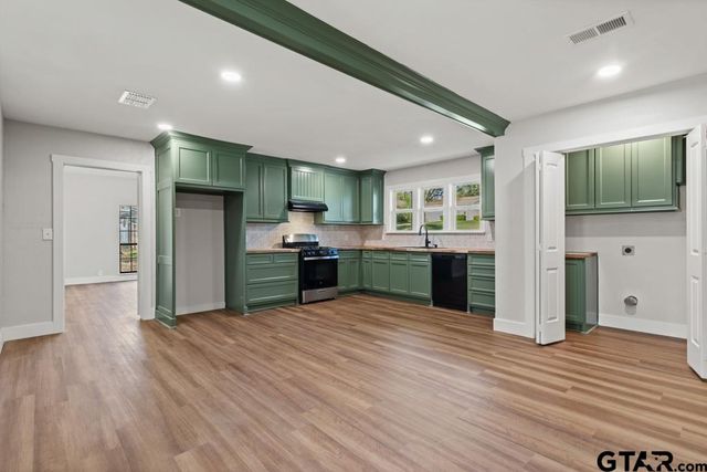 2819 New Copeland Rd, Tyler, TX 75701