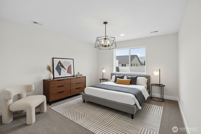 2348 Noah Street SE, East Wenatchee, WA 98802