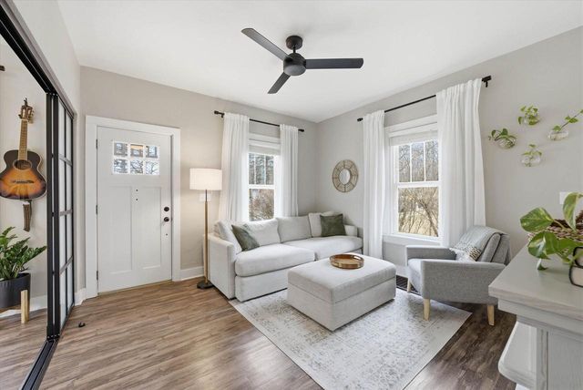 526 N Montgomery STREET, Port Washington, WI 53074