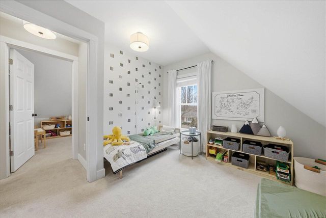 526 N Montgomery STREET, Port Washington, WI 53074