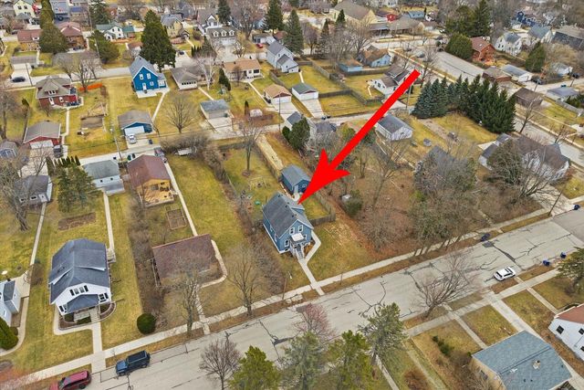 526 N Montgomery STREET, Port Washington, WI 53074