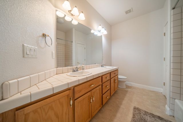 6677 Horsemans Way, Anderson, CA 96007