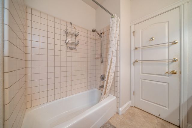 6677 Horsemans Way, Anderson, CA 96007