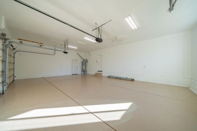 6677 Horsemans Way, Anderson, CA 96007