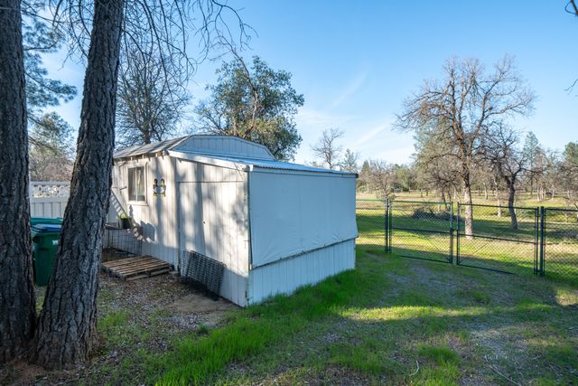 6677 Horsemans Way, Anderson, CA 96007