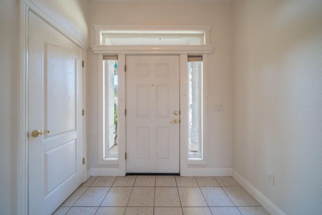 6677 Horsemans Way, Anderson, CA 96007