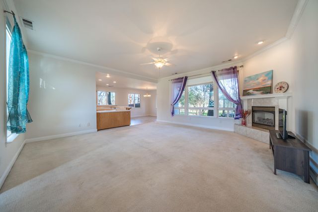 6677 Horsemans Way, Anderson, CA 96007