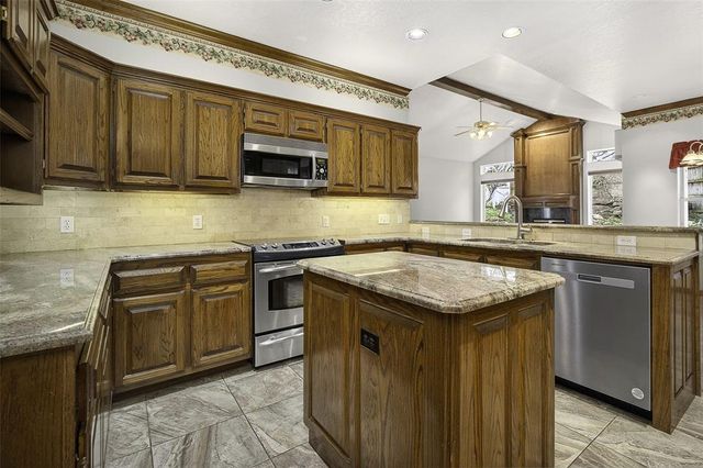 1512 Two Bridge Drive, Oklahoma City, OK 73131