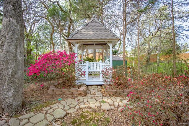 1512 Two Bridge Drive, Oklahoma City, OK 73131