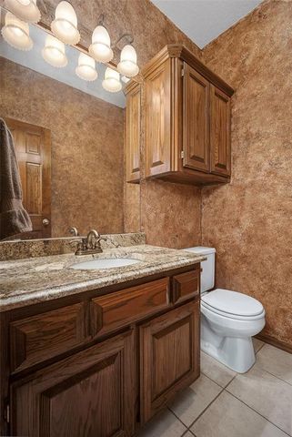 1512 Two Bridge Drive, Oklahoma City, OK 73131