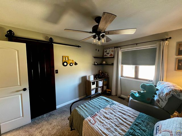 6330 SW Wanamaker Rd, Auburn, KS 66402