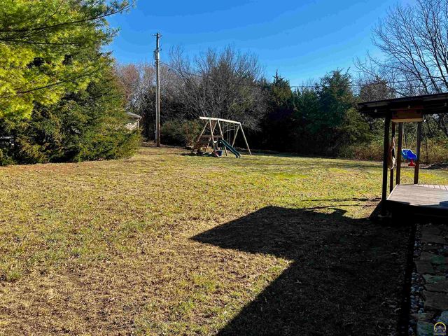 6330 SW Wanamaker Rd, Auburn, KS 66402