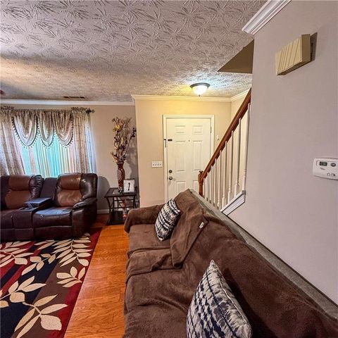 1110 Meadow Walk Avenue, Lawrenceville, GA 30044