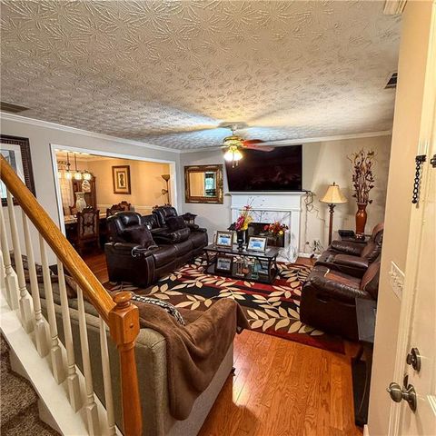 1110 Meadow Walk Avenue, Lawrenceville, GA 30044