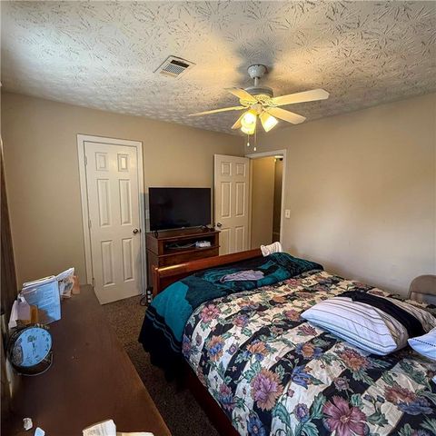 1110 Meadow Walk Avenue, Lawrenceville, GA 30044