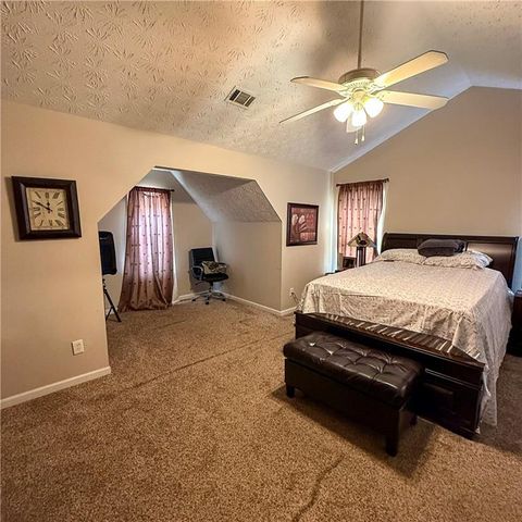 1110 Meadow Walk Avenue, Lawrenceville, GA 30044