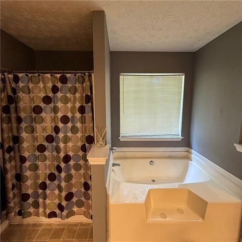 1110 Meadow Walk Avenue, Lawrenceville, GA 30044