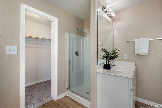5851 Blonde Canyon, San Antonio, TX 78252