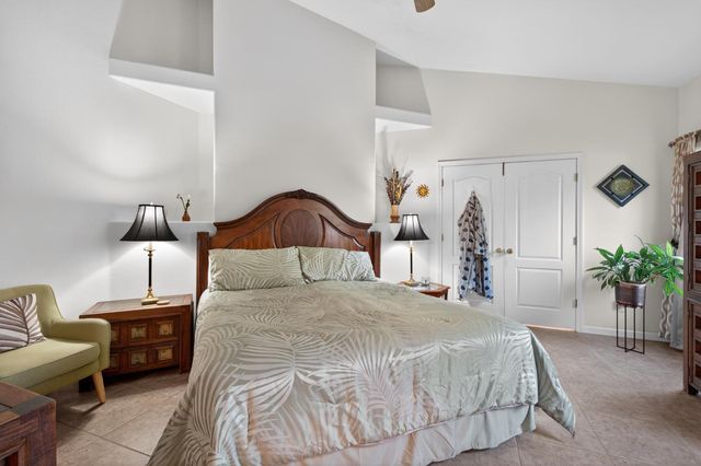 2995 E Pryor Drive, Fresno, CA 93720