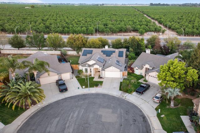 2995 E Pryor Drive, Fresno, CA 93720