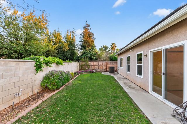2995 E Pryor Drive, Fresno, CA 93720