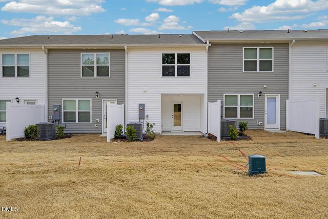 8535 Beckett Chase Way, Raleigh, NC 27616