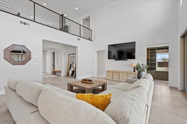 10215 Meridian Hill Avenue, Las Vegas, NV 89135