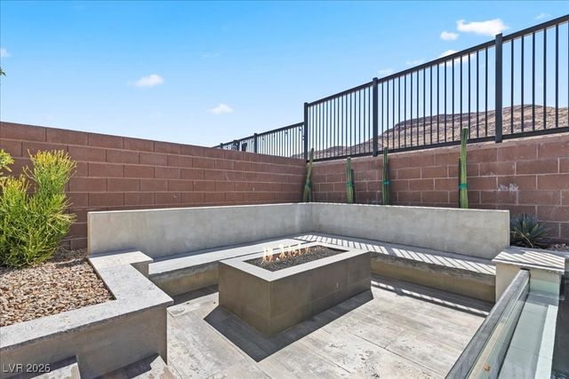 10215 Meridian Hill Avenue, Las Vegas, NV 89135