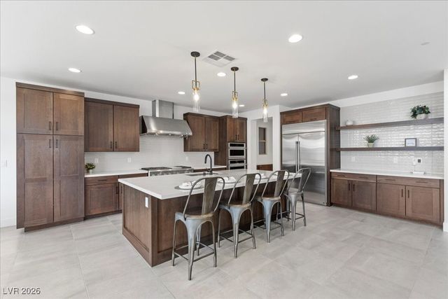 10215 Meridian Hill Avenue, Las Vegas, NV 89135