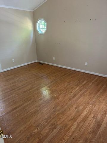 2910 Brittany Drive, Clayton, NC 27520