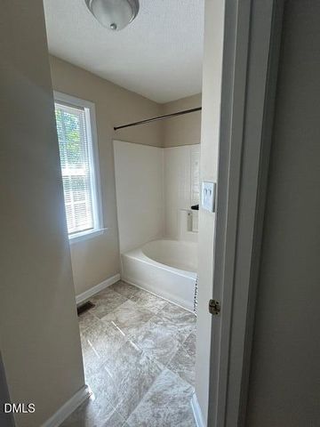 2910 Brittany Drive, Clayton, NC 27520