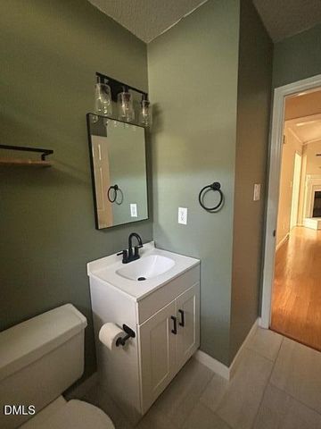 2910 Brittany Drive, Clayton, NC 27520