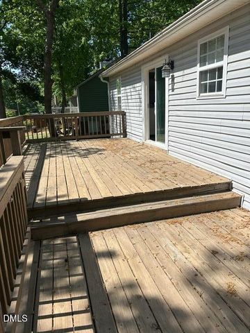 2910 Brittany Drive, Clayton, NC 27520