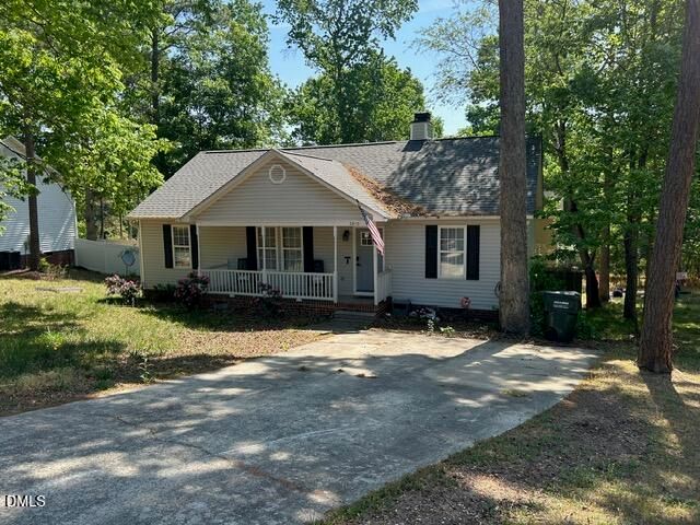 2910 Brittany Drive, Clayton, NC 27520