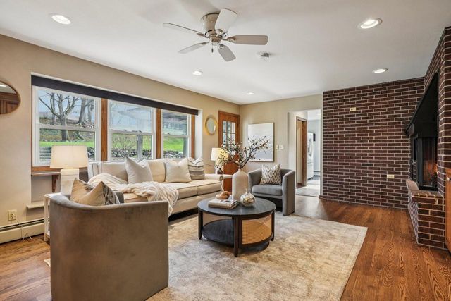 503 Westminster DRIVE, Waukesha, WI 53186