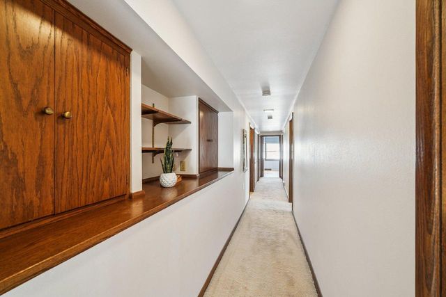 503 Westminster DRIVE, Waukesha, WI 53186
