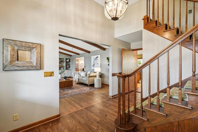 503 Westminster DRIVE, Waukesha, WI 53186