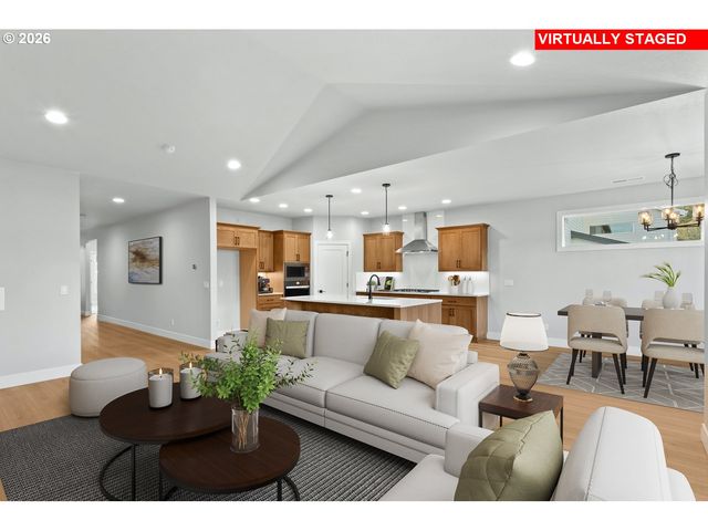 7329 Sw BRISBAND St, Wilsonville, OR 97070