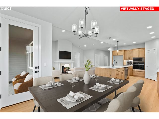 7329 Sw BRISBAND St, Wilsonville, OR 97070