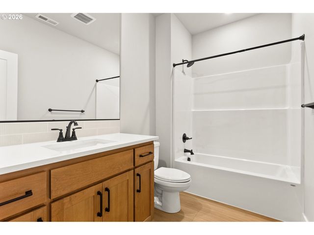 7329 Sw BRISBAND St, Wilsonville, OR 97070