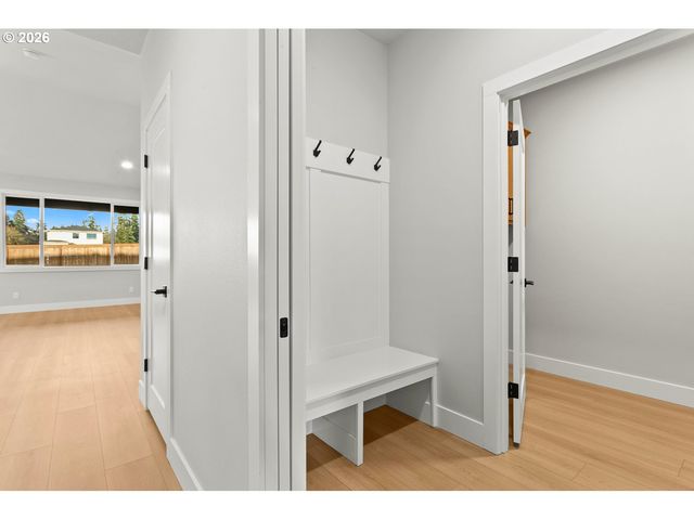 7329 Sw BRISBAND St, Wilsonville, OR 97070