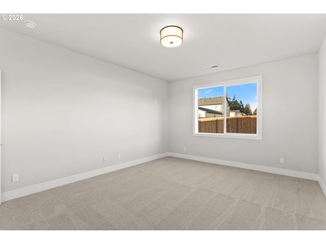 7329 Sw BRISBAND St, Wilsonville, OR 97070