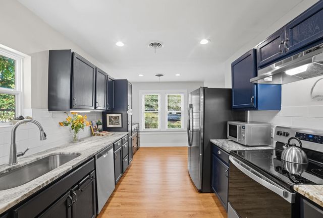 508 S Vandeveer ST, Burnet, TX 78611
