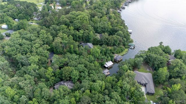 15340 Stonehedge Cliffs, Northport, AL 35475