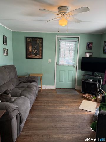 31 Church Street, Beacon Falls, CT 06403